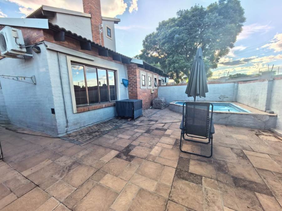 3 Bedroom Property for Sale in Waterval East North West